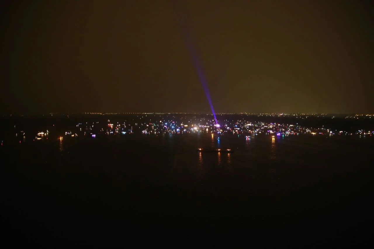 Vuur en Licht op het water - Vuurwerk 2016 © www.kicksfotos.nl